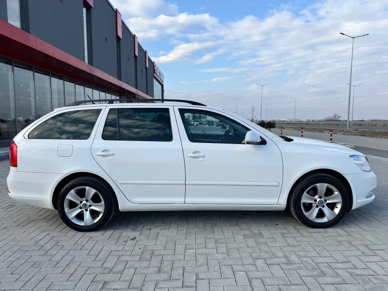 Skoda Octavia 2.0 TDI 140к.с PARKTRONIC / PODGREV / EURO 5, снимка 5 - Автомобили и джипове - 48869899