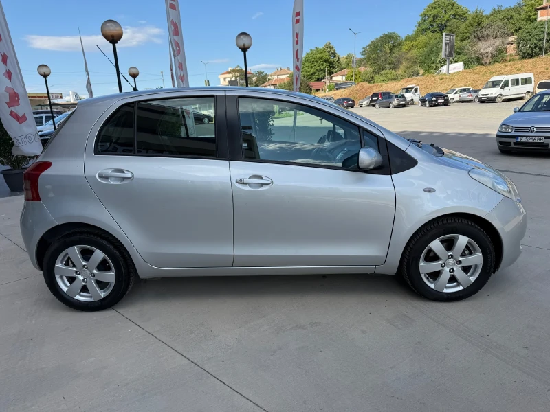 Toyota Yaris, снимка 7 - Автомобили и джипове - 51843235