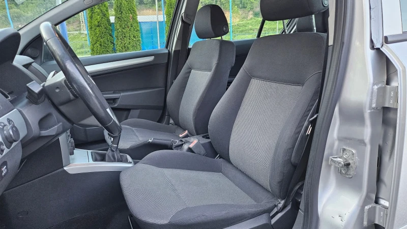 Opel Astra 1.4 GAZ/KLIMA/FACELIFT, снимка 11 - Автомобили и джипове - 52128588