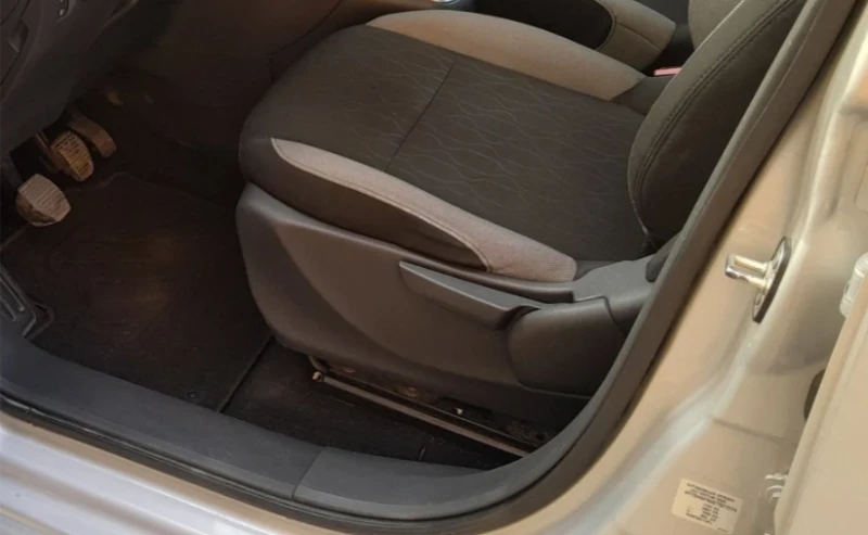 Citroen C3 Picasso, снимка 9 - Автомобили и джипове - 52723339