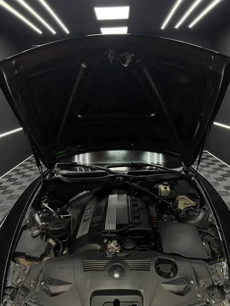 BMW Z4 3.0, снимка 5 - Автомобили и джипове - 53528582