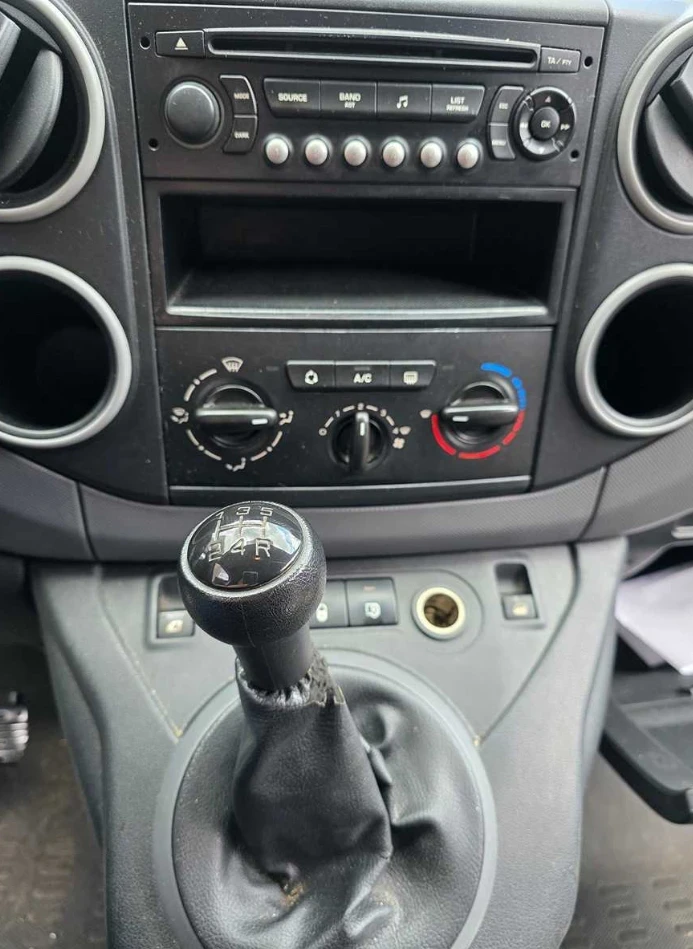 Citroen Berlingo 1.6 HDI 500 CLUB - изображение 6