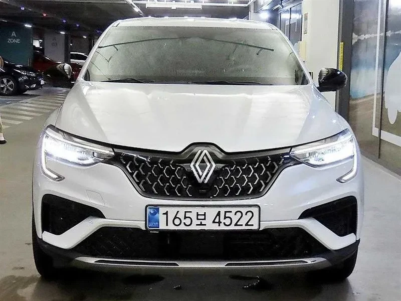 Renault Arkana 1.6 Gte Iconic, снимка 3 - Автомобили и джипове - 56165789