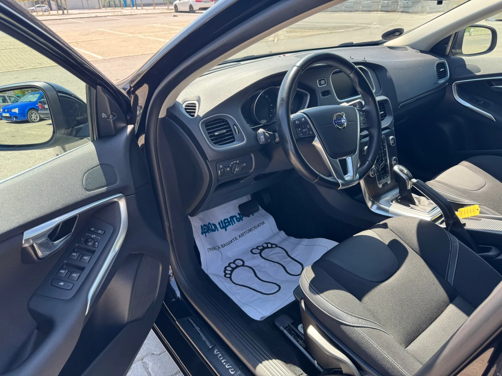 Volvo V40 2.0 D3 150к.с - изображение 9