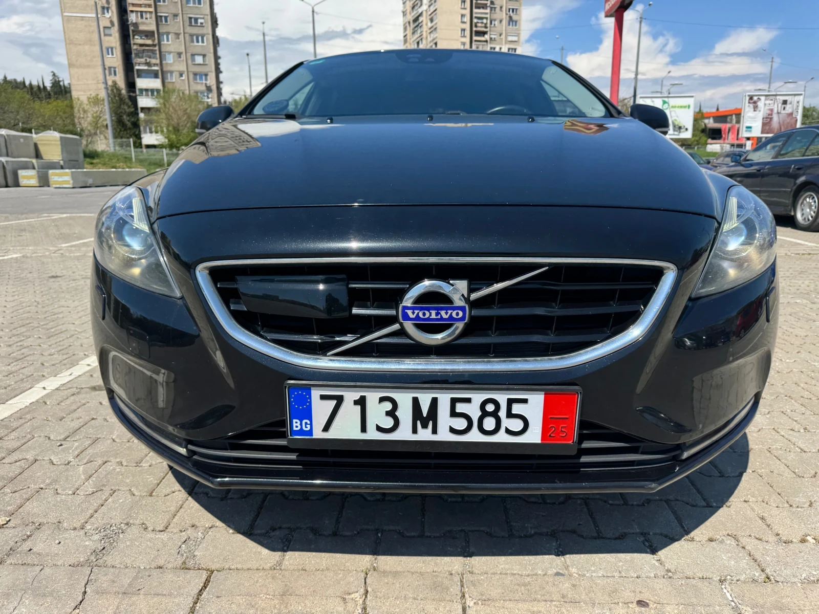 Volvo V40 2.0 D3 150к.с - изображение 3
