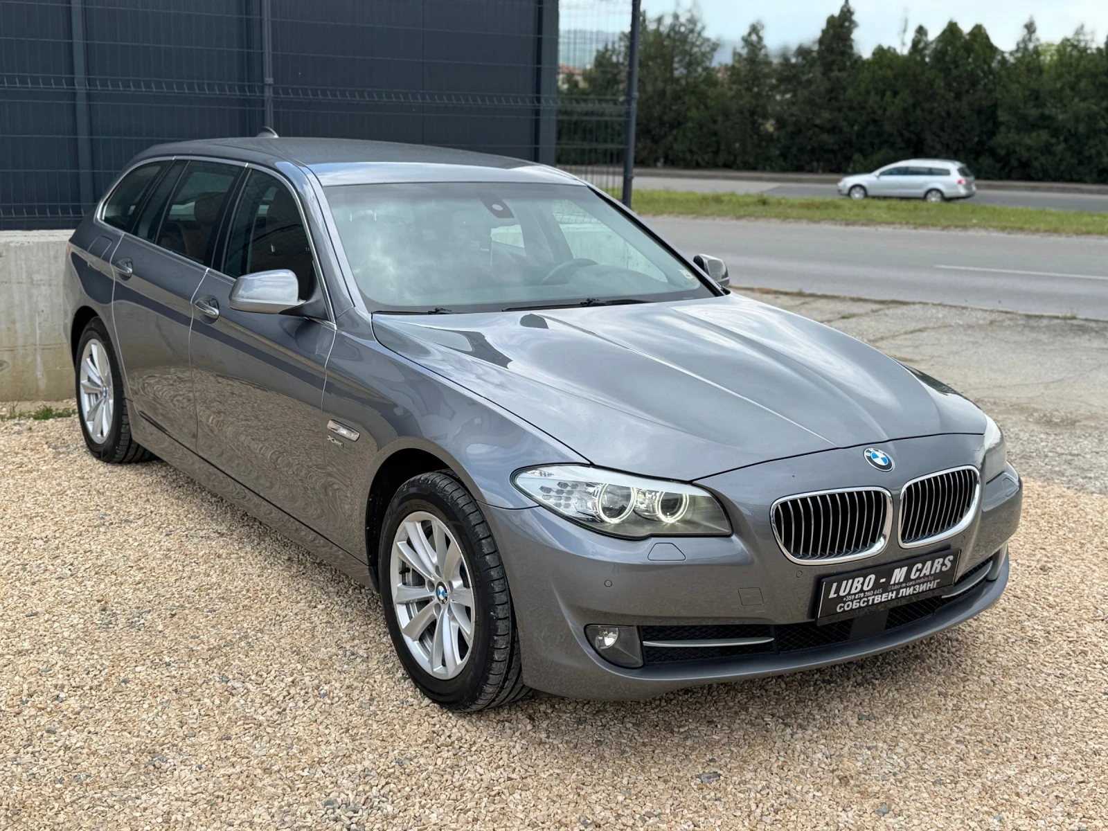 BMW 525 D* X-DRIVE* RECARO* ТОП СЪСТОЯНИЕ* ЛИЗИНГ*  - изображение 3