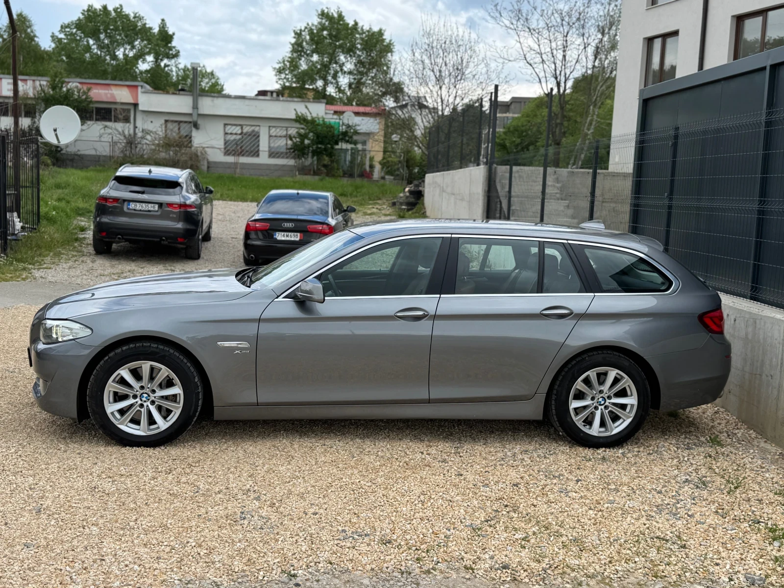 BMW 525 D* X-DRIVE* RECARO* ТОП СЪСТОЯНИЕ* ЛИЗИНГ*  - изображение 5
