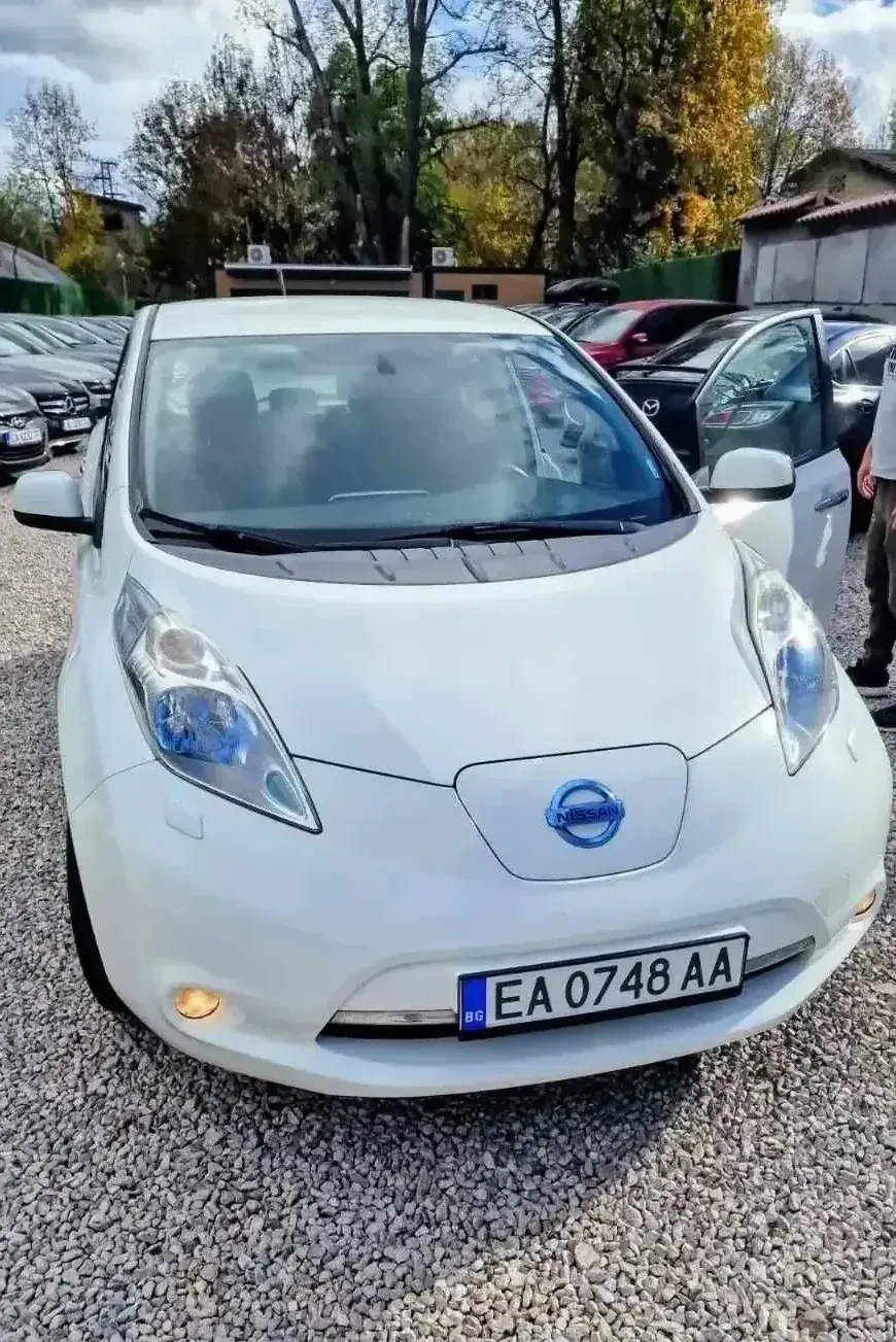 Nissan Leaf   - изображение 7