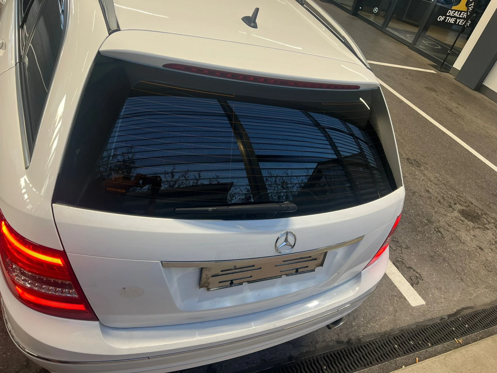 Mercedes-Benz C 300 7G-Tronic - изображение 4