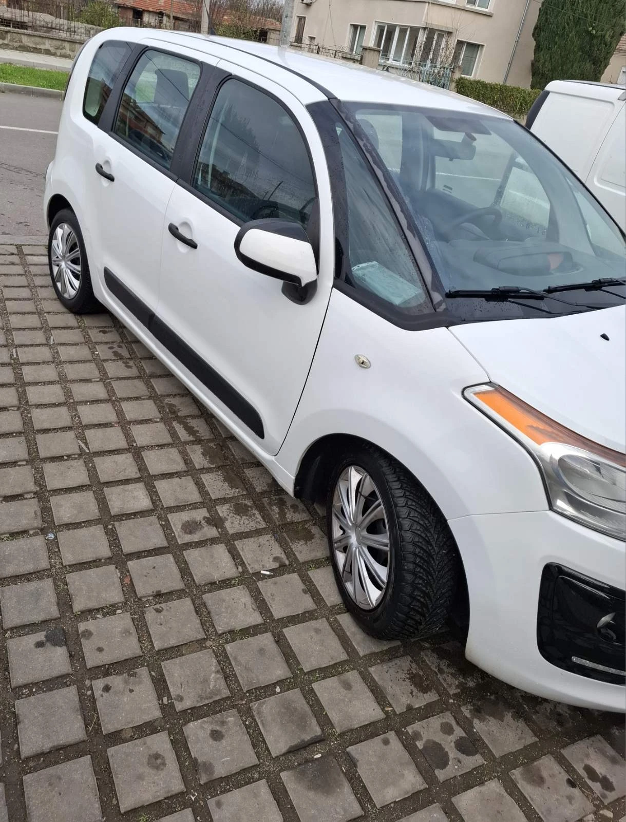 Citroen C3 Picasso  - изображение 3