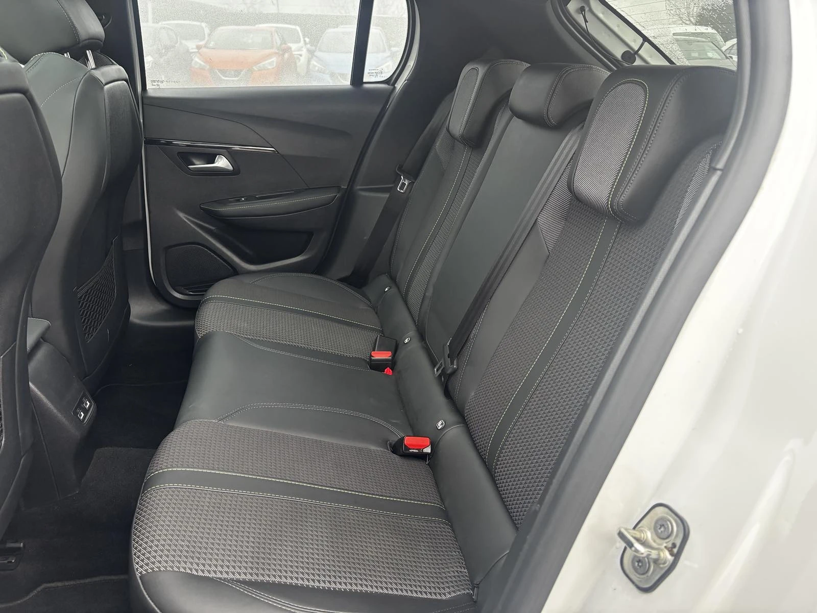 Peugeot 208 1.2, Euro 6, ��� ���� GT LINE 85 218km | Mobile.bg � ����������� 11