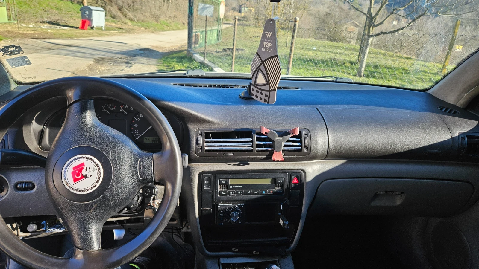 VW Passat, снимка 6 - Автомобили и джипове - 53776832