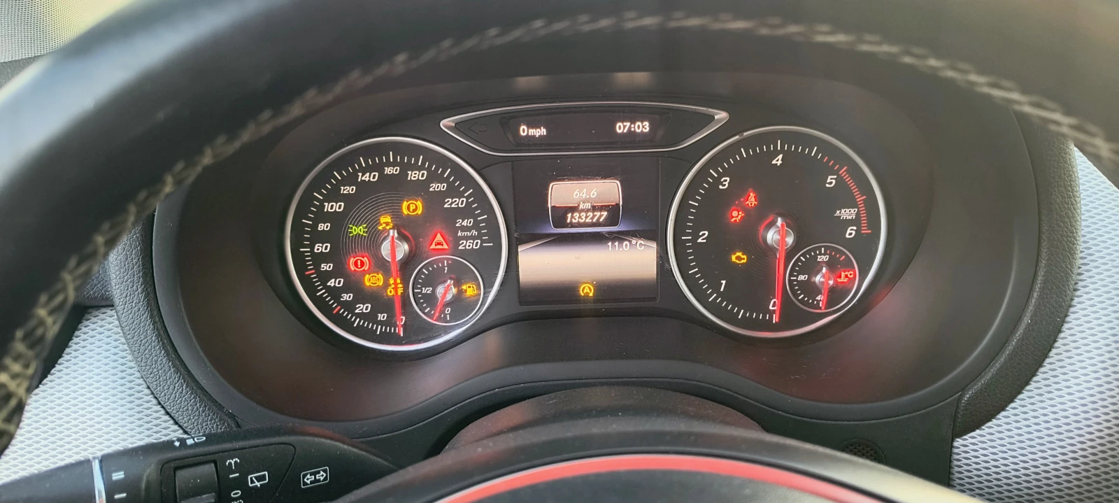 Mercedes-Benz B 180 1.5 dci-euro 6, снимка 11 - Автомобили и джипове - 53821946