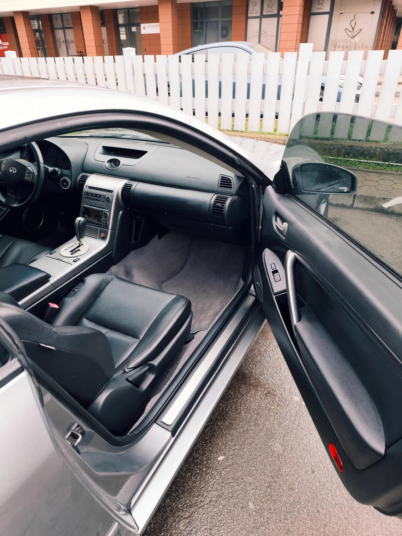 Infiniti G G35 Coupe, снимка 13 - Автомобили и джипове - 54005844