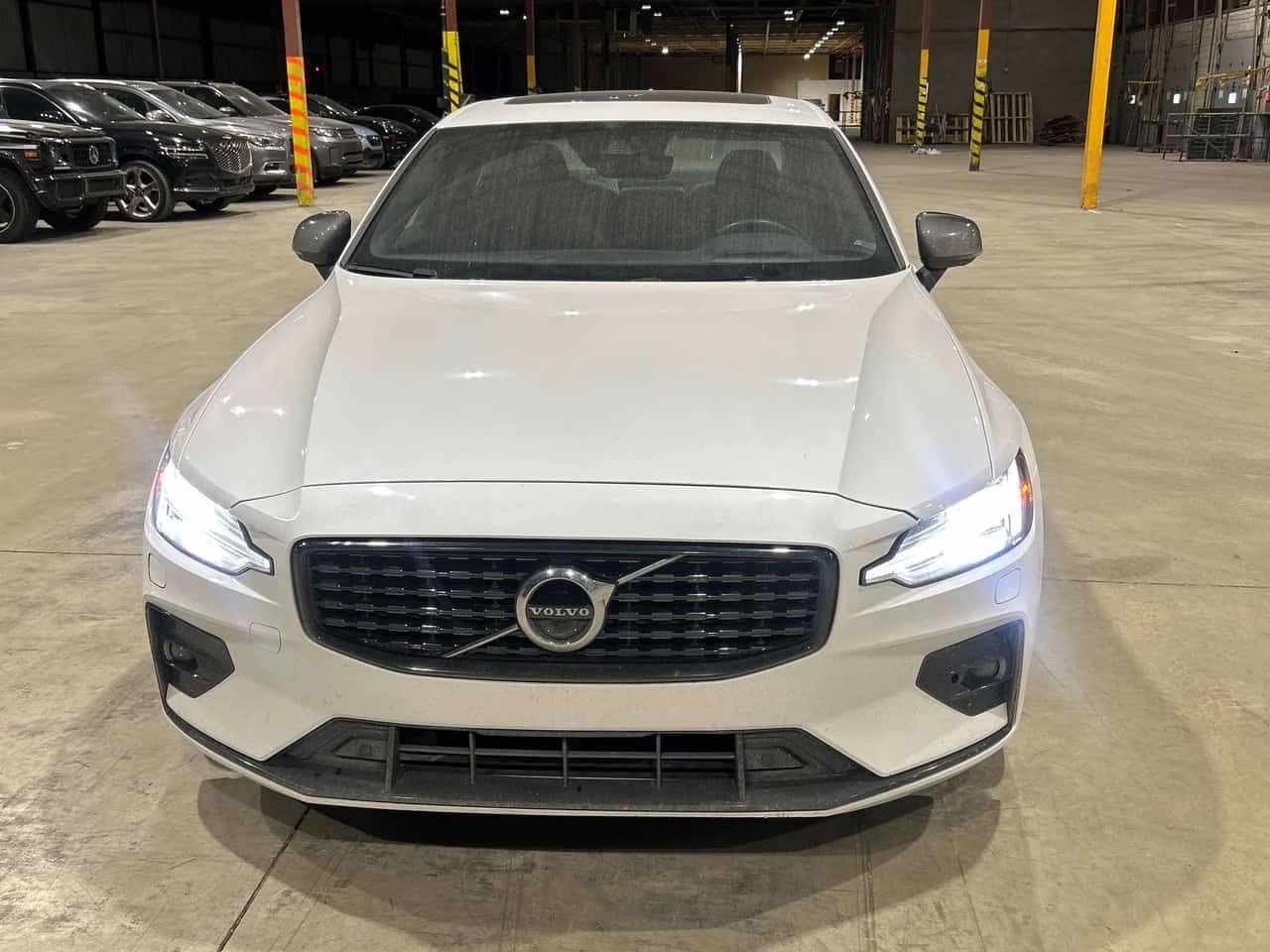 Volvo S60 * B5 AWD R Design * CARFAX * ���� �� �� | Mobile.bg � ����������� 6