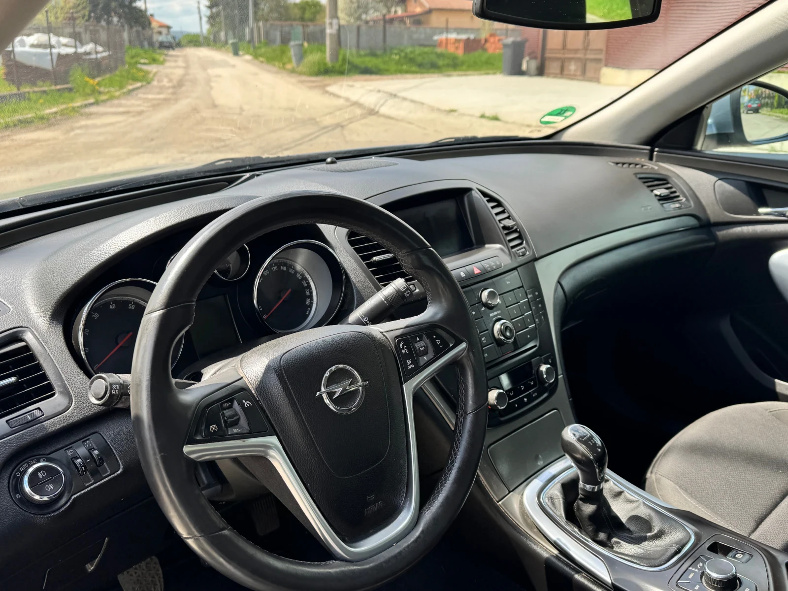 Opel Insignia 1.8 Euro5, снимка 7 - Автомобили и джипове - 54295472