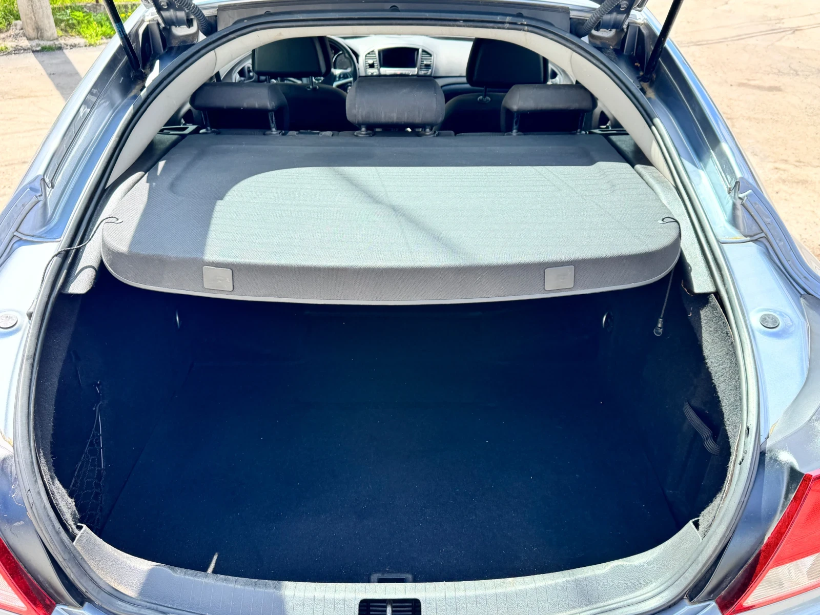 Opel Insignia 1.8 Euro5, снимка 13 - Автомобили и джипове - 54295472