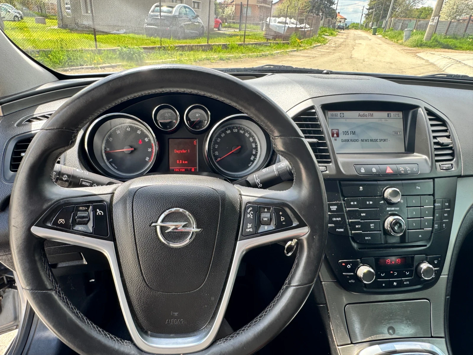 Opel Insignia 1.8 Euro5, снимка 10 - Автомобили и джипове - 54295472