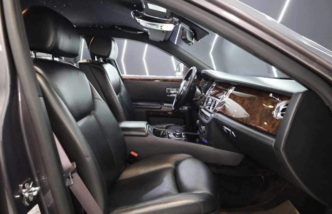 Rolls-Royce Ghost, снимка 10 - Автомобили и джипове - 54372525