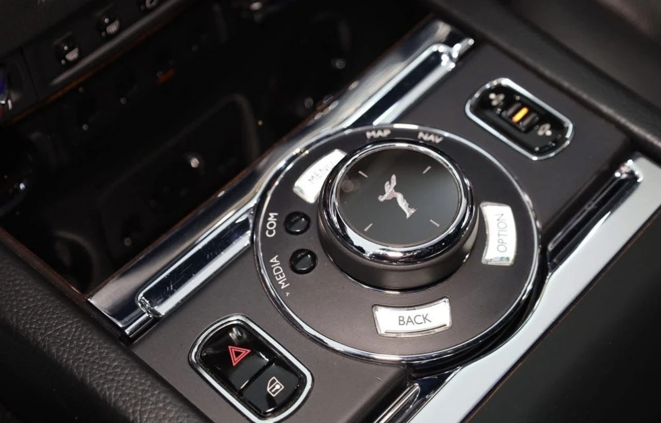 Rolls-Royce Ghost, снимка 6 - Автомобили и джипове - 54372525