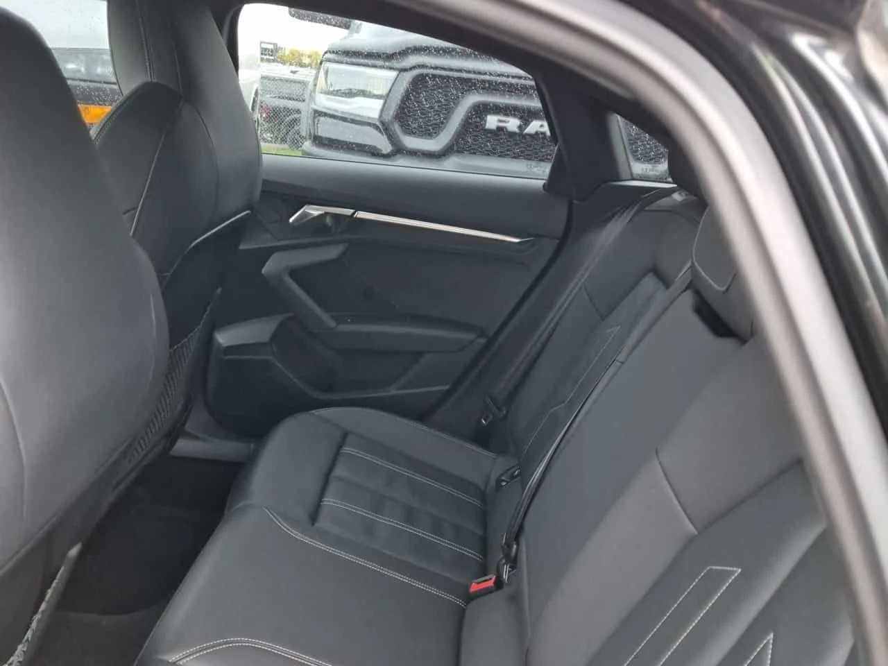 Audi A3  S LINE/PROGRESSIV/CARFAX/ПАНОРАМА/ПОДГРЕВ/ПАМЕТ/, снимка 10 - Автомобили и джипове - 54417491