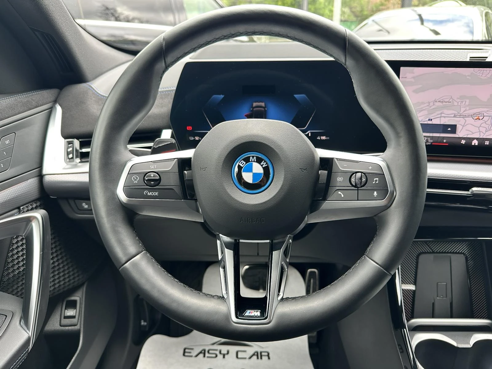 BMW iX2 eDrive20, снимка 7 - Автомобили и джипове - 54509523
