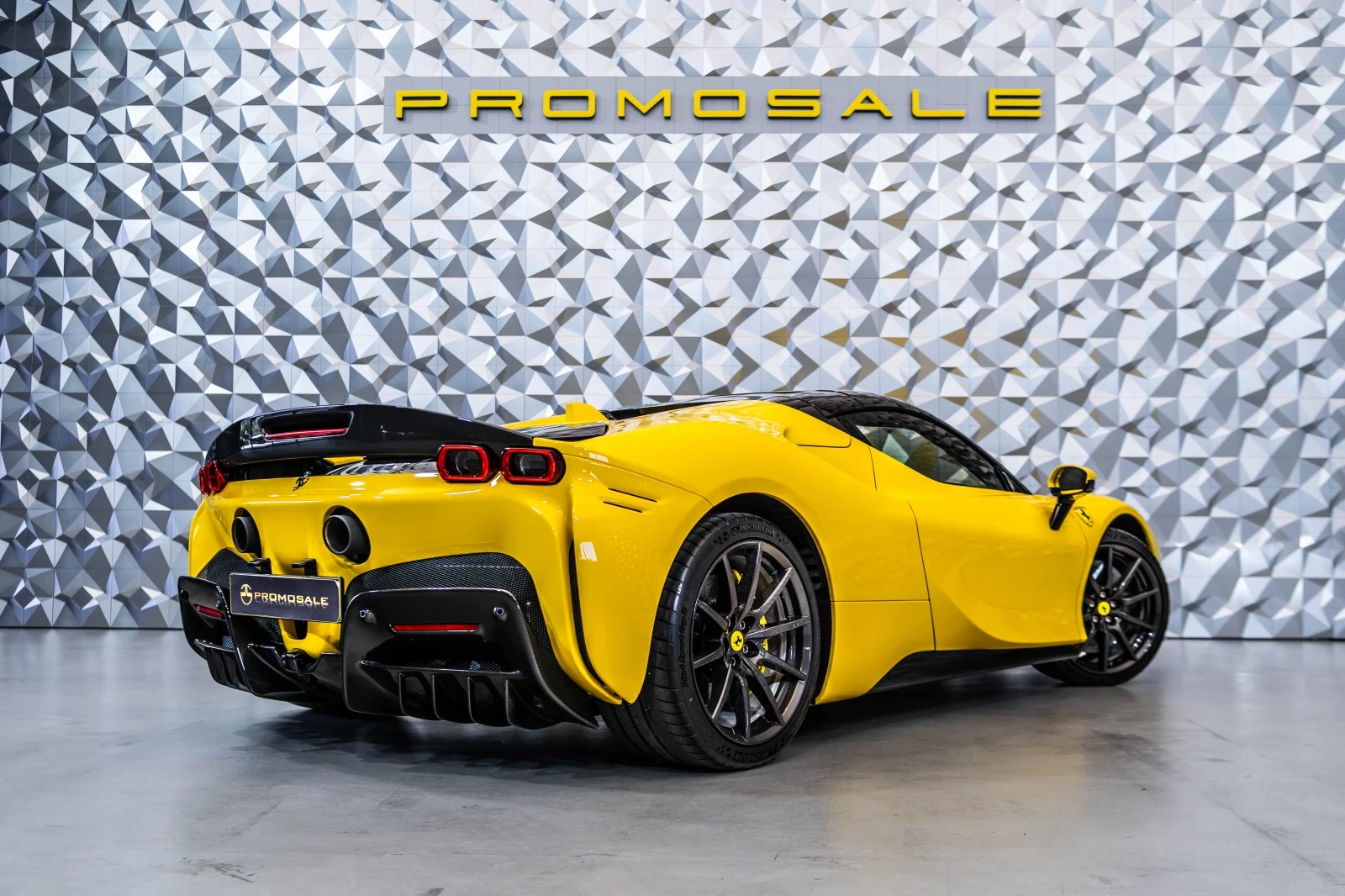 Ferrari SF 90 Spider Giallo Modena, снимка 4 - Автомобили и джипове - 54508600