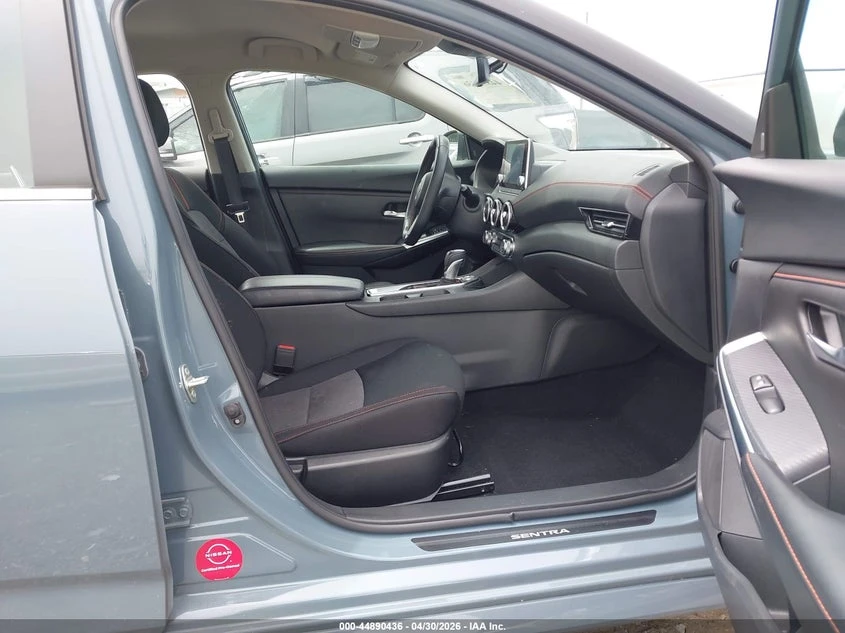 Nissan Sentra 2.0l Sr Xtronic Cvt* ������ ���������* CARFAX*  | Mobile.bg � ����������� 5