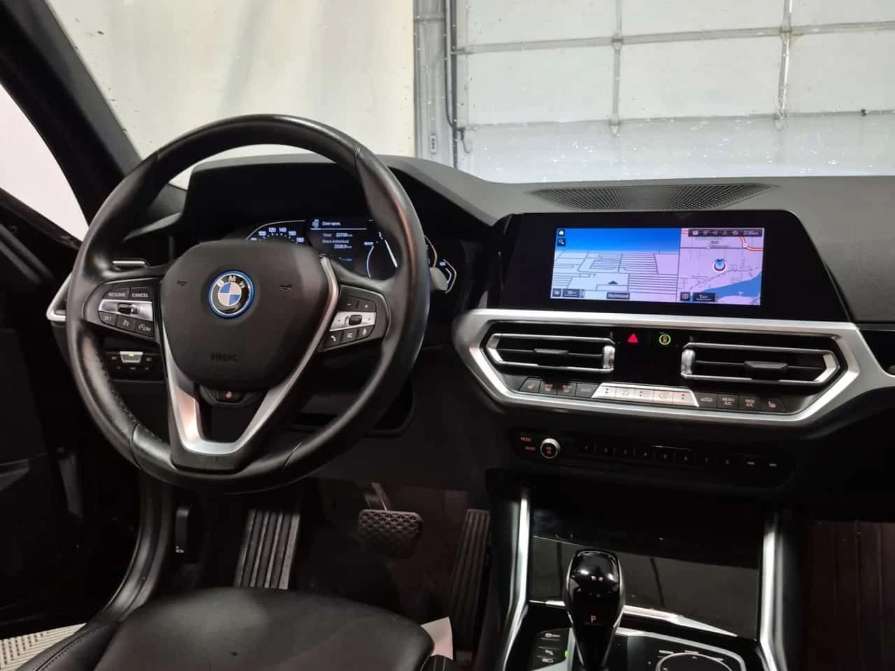 BMW 330 E * xDrive * CARFAX * Без инциденти * 23k km! * , снимка 6 - Автомобили и джипове - 55482888