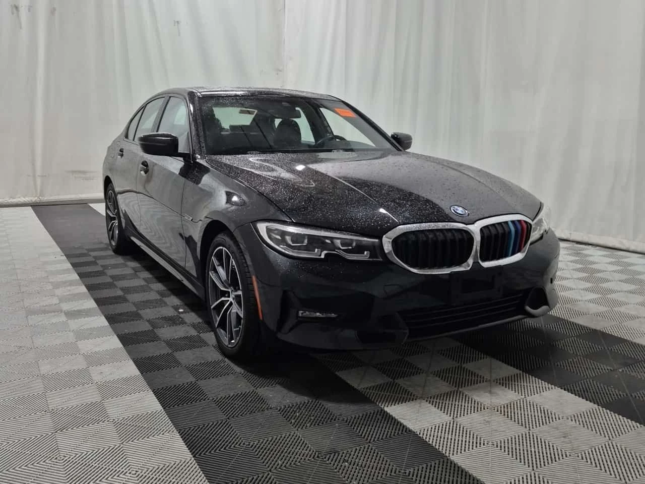 BMW 330 E * xDrive * CARFAX * Без инциденти * 23k km! * 