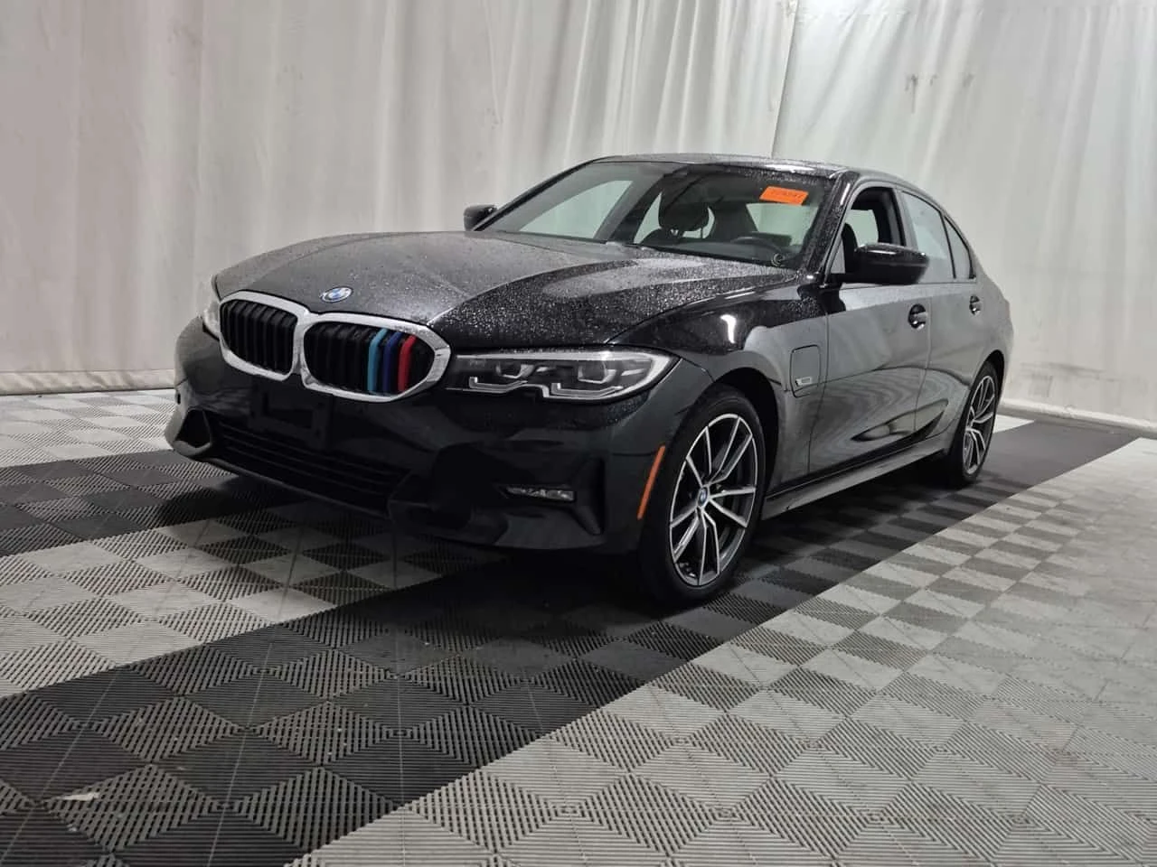 BMW 330 E * xDrive * CARFAX * Без инциденти * 23k km! * , снимка 2 - Автомобили и джипове - 55482888