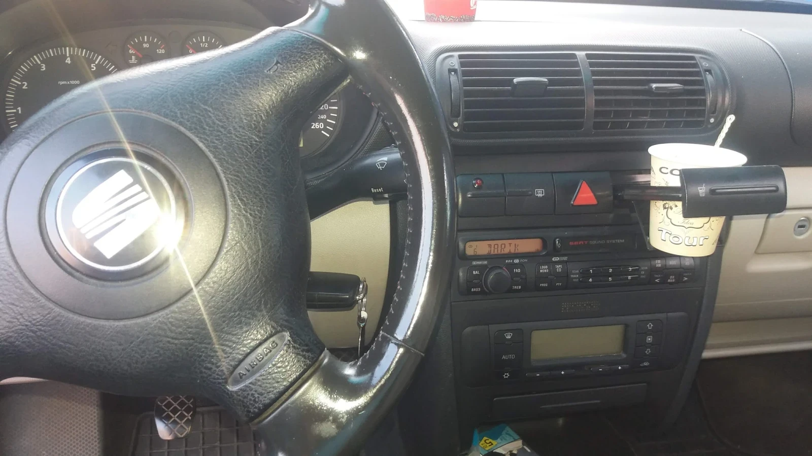 Seat Toledo 2300 v5, снимка 2 - Автомобили и джипове - 55676109