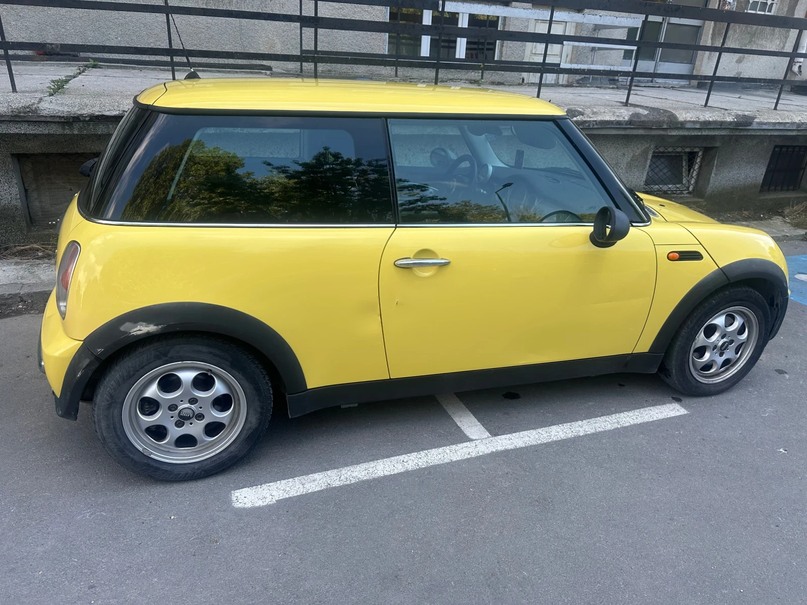 Mini One 1.6 90hp, снимка 4 - Автомобили и джипове - 55749399
