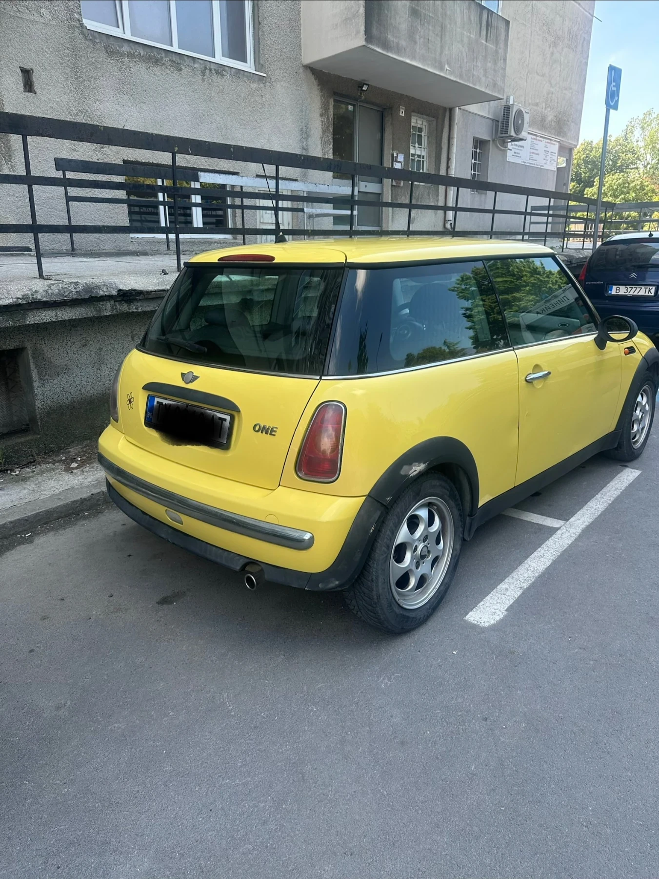 Mini One 1.6 90hp, снимка 5 - Автомобили и джипове - 55749399