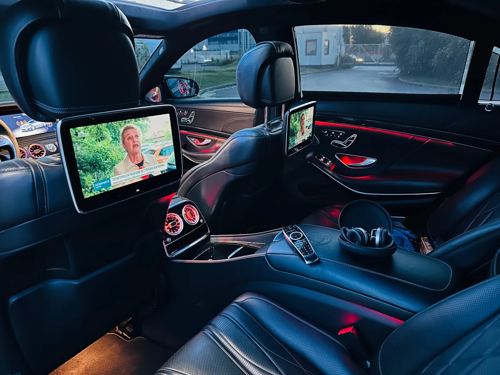 Mercedes-Benz S 63 AMG 4Matic/Long/Burmaster 3D/Panorama/Carbon, снимка 13 - Автомобили и джипове - 55938080