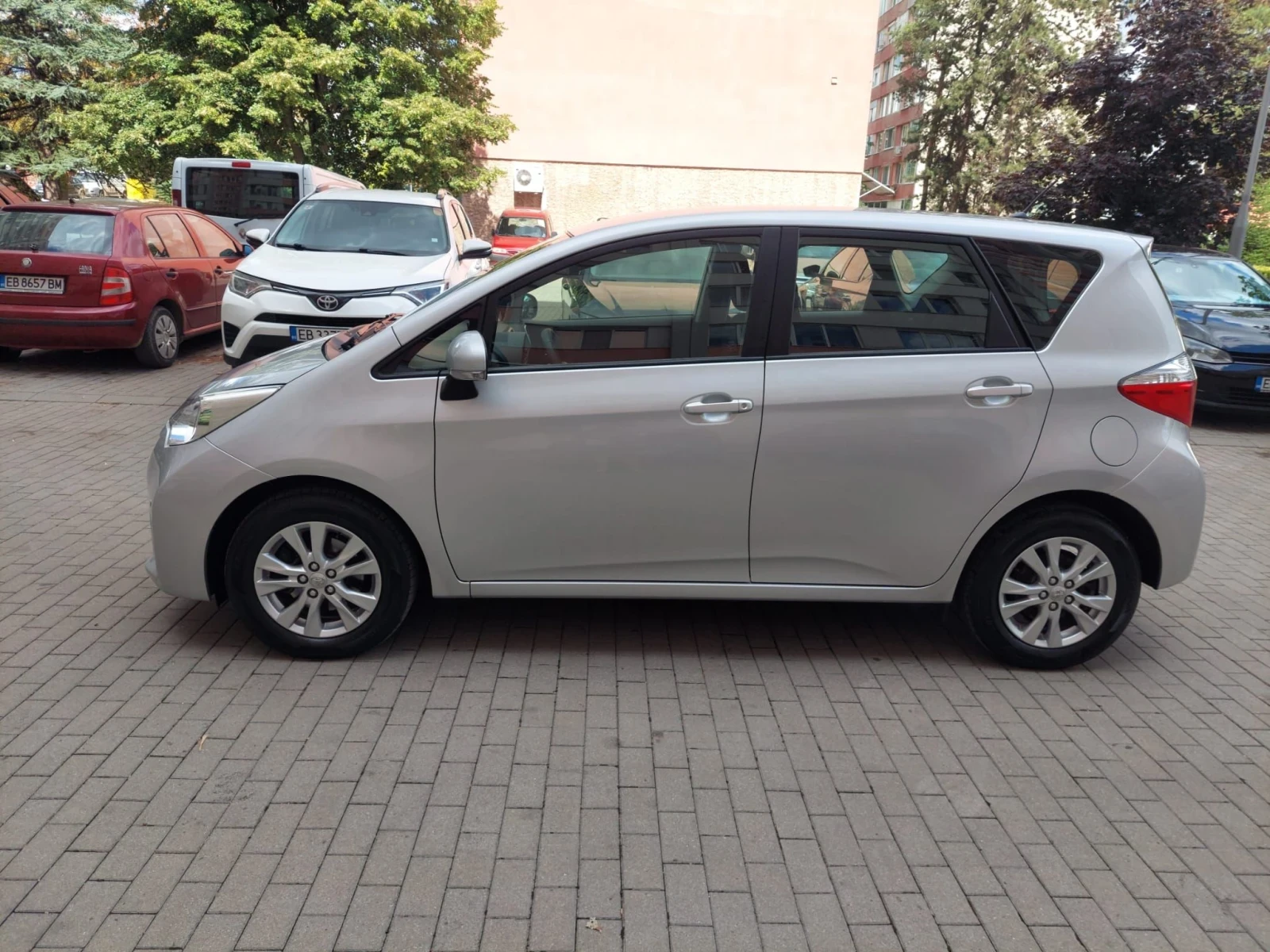 Toyota Verso S 1.3 134000км ТОП, снимка 6 - Автомобили и джипове - 56074508