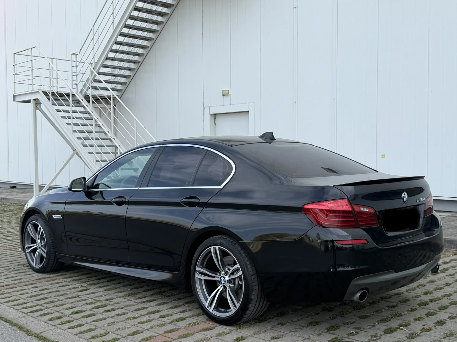 BMW 535 535d M SPORT, снимка 3 - Автомобили и джипове - 56436651