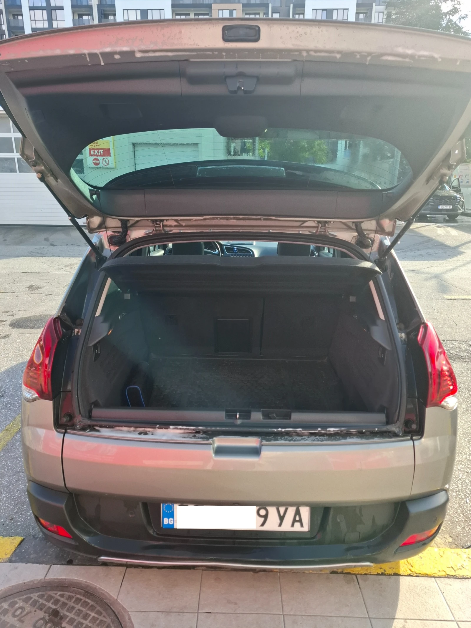 Peugeot 3008 Hybrid 4 FASELIFT, SWISS | Mobile.bg � ����������� 5