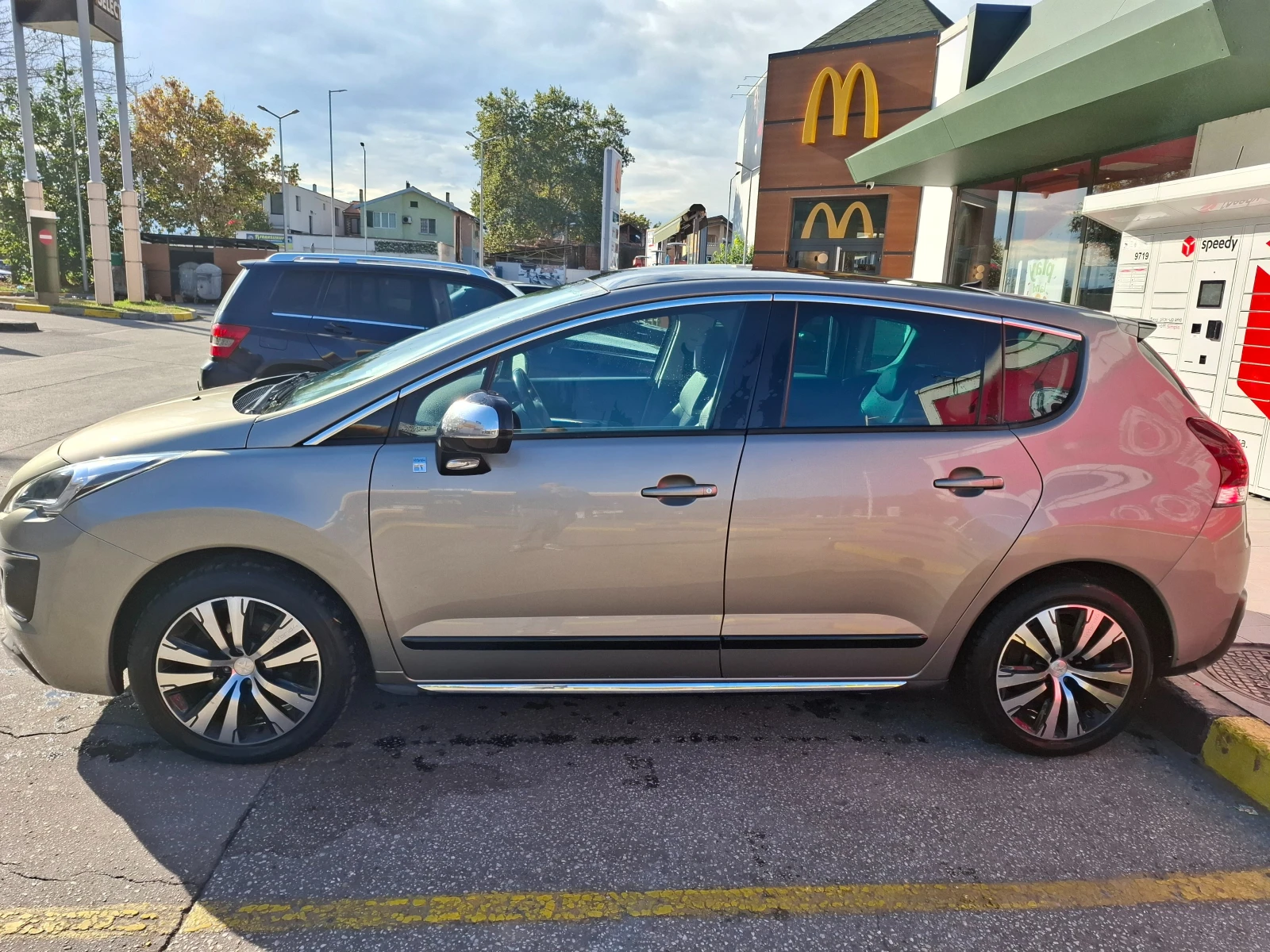 Peugeot 3008 Hybrid 4 FASELIFT, SWISS | Mobile.bg � ����������� 2