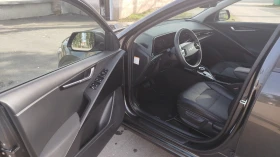 Kia Niro VSION * КОЖА * КАМЕРА * КАТО НОВА, снимка 9 - Автомобили и джипове - 53451772