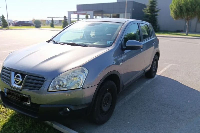 Nissan Qashqai, снимка 4 - Автомобили и джипове - 52264106