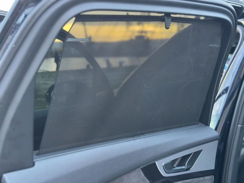 Audi SQ7 * V8D| Амбиентно| Панорама | MATRIX | 22 Джанти, снимка 12 - Автомобили и джипове - 52486385