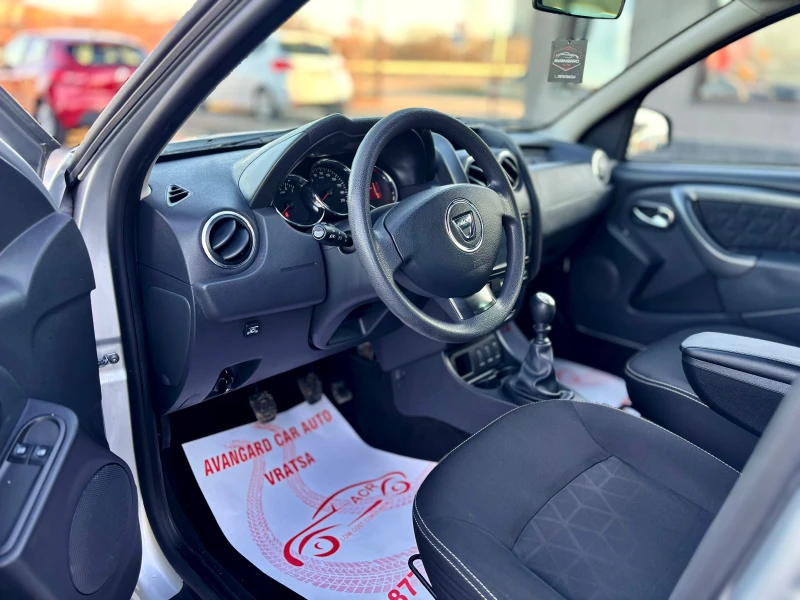 Dacia Duster, снимка 9 - Автомобили и джипове - 53122074