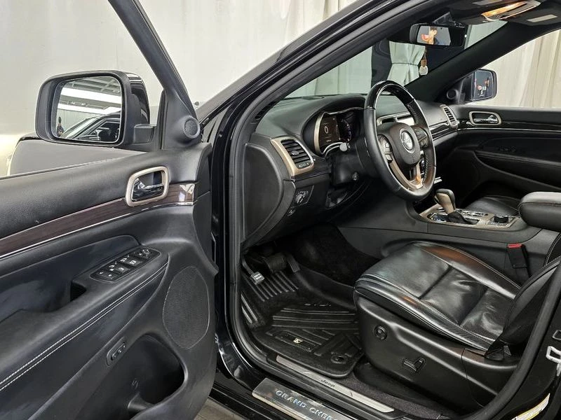 Jeep Cherokee 3.0 Diesel Overland| 240к.с.| ВКЛ.ТЕХНОТЕСТ, снимка 10 - Автомобили и джипове - 55130388