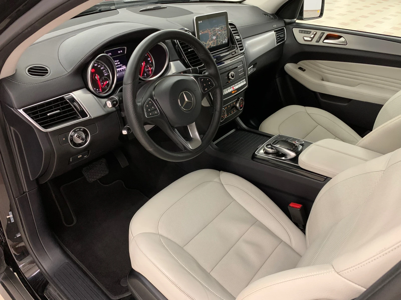 Mercedes-Benz GLE Coupe AMG * SOFTCLOSE* DIS * OBDUH* Cam360* harman* KeyL - изображение 9