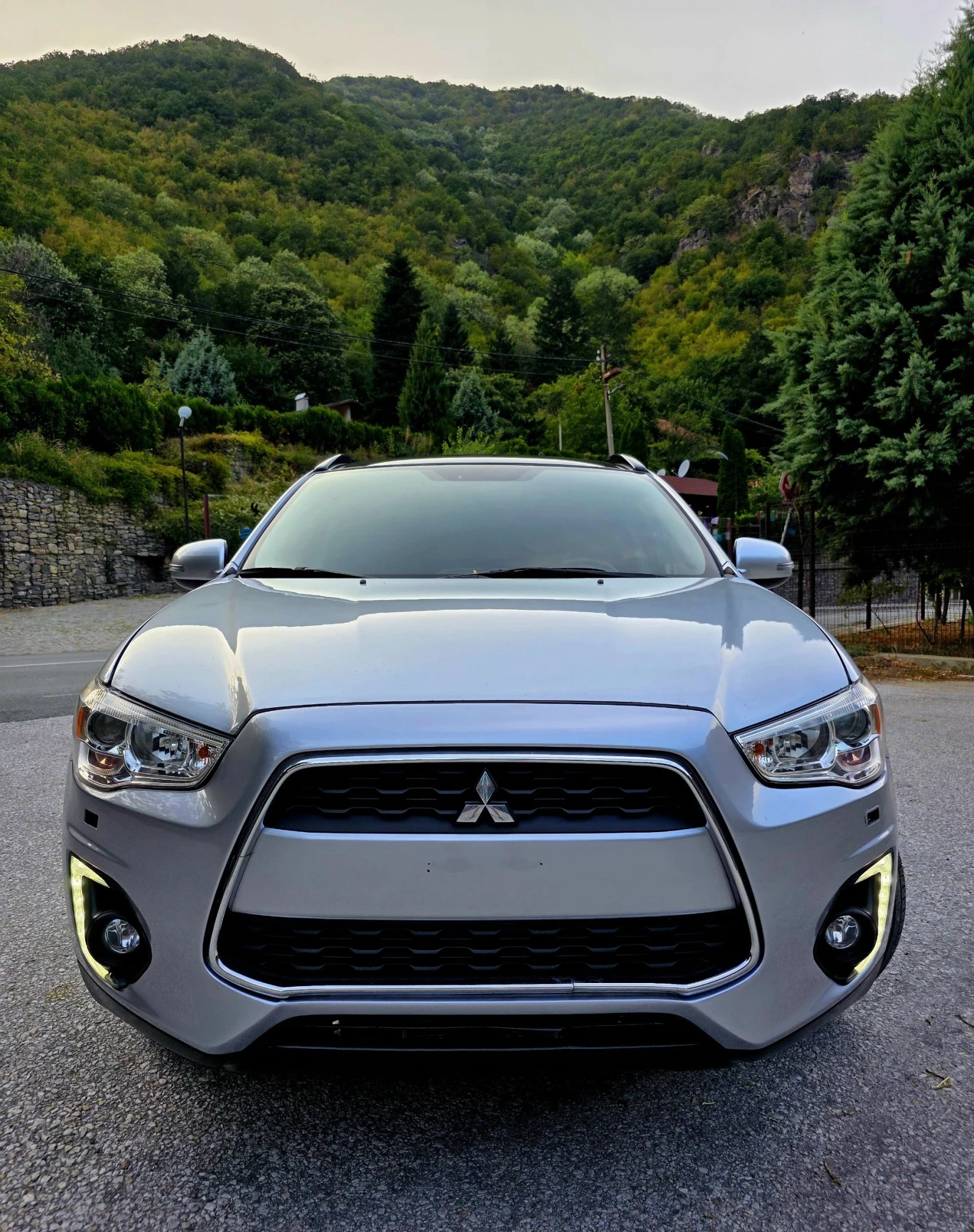 Mitsubishi ASX 2.2 DI-D 4WD Instyle * КАПАРИРАНО*  - изображение 3