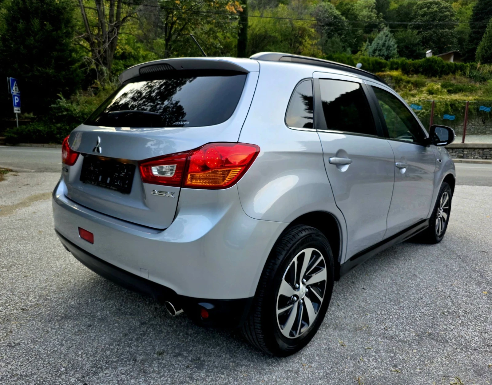Mitsubishi ASX 2.2 DI-D 4WD Instyle * КАПАРИРАНО*  - изображение 5