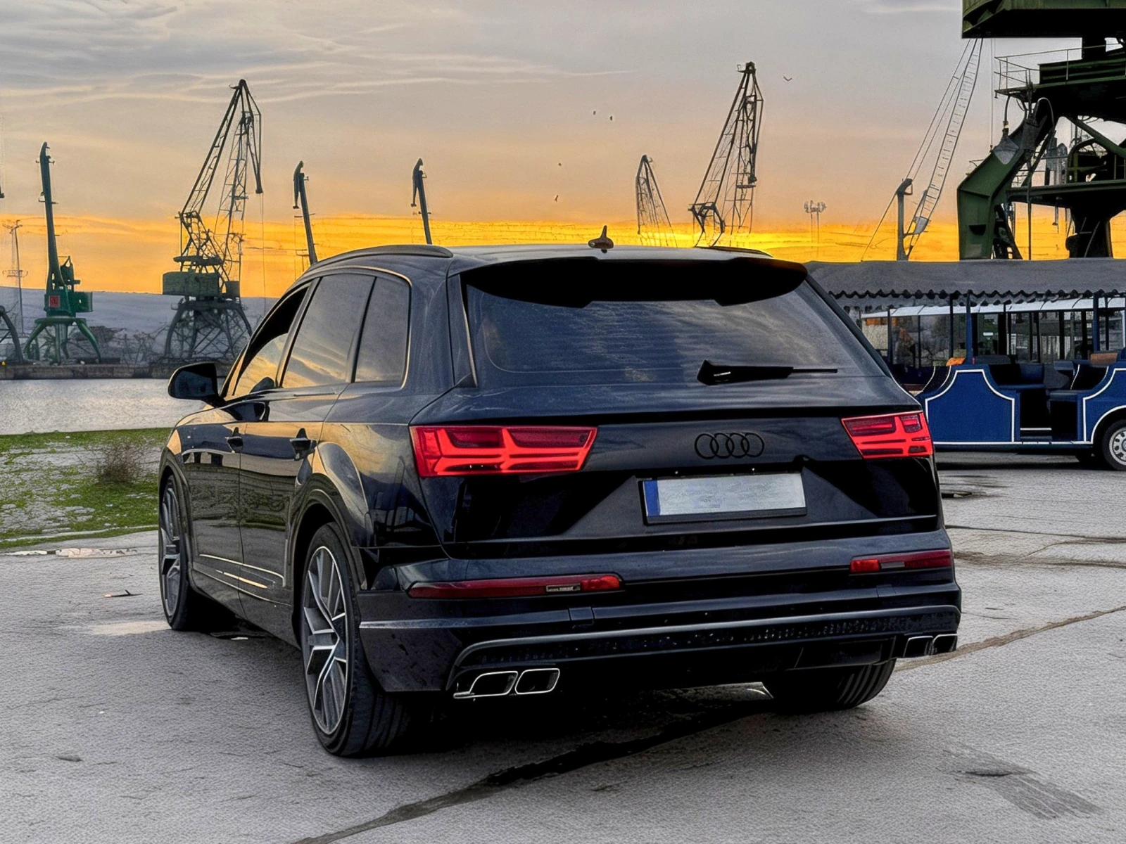 Audi SQ7 * V8D| |  | MATRIX | 22  | Mobile.bg   4
