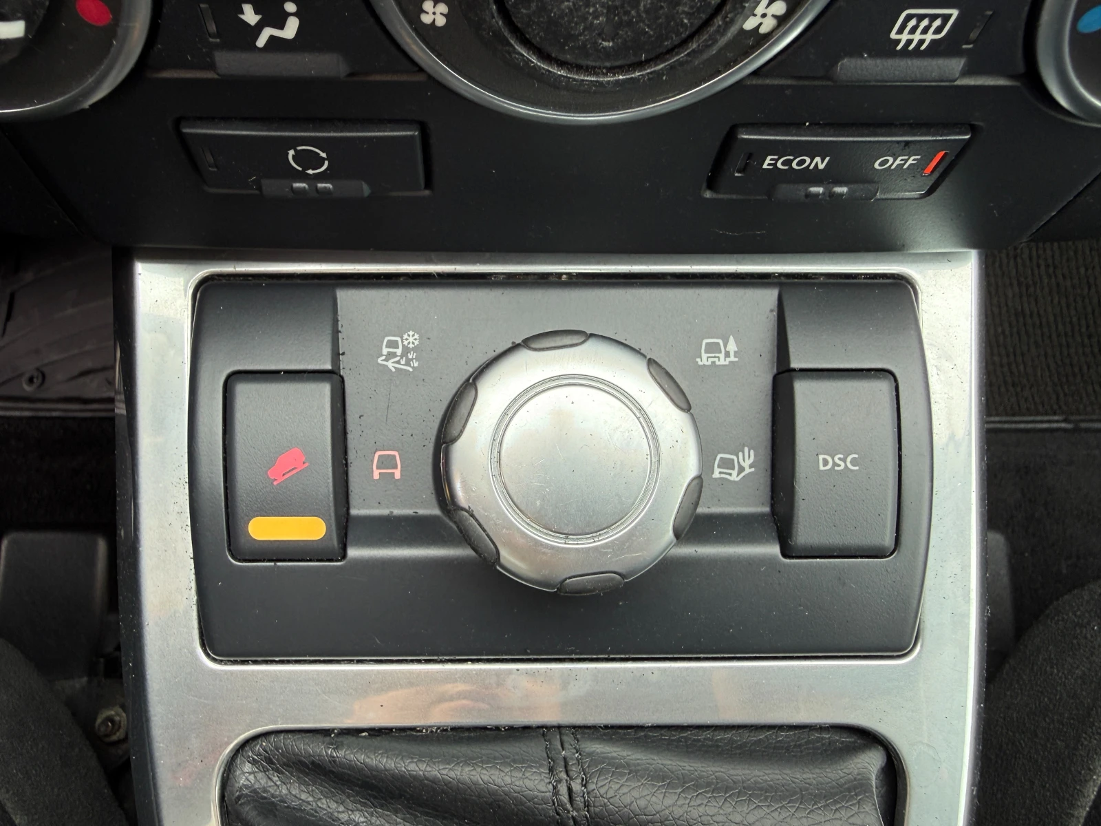 Land Rover Freelander 2.2TD4-4X4-ел салон-нови гуми-Италия, снимка 15 - Автомобили и джипове - 53737355