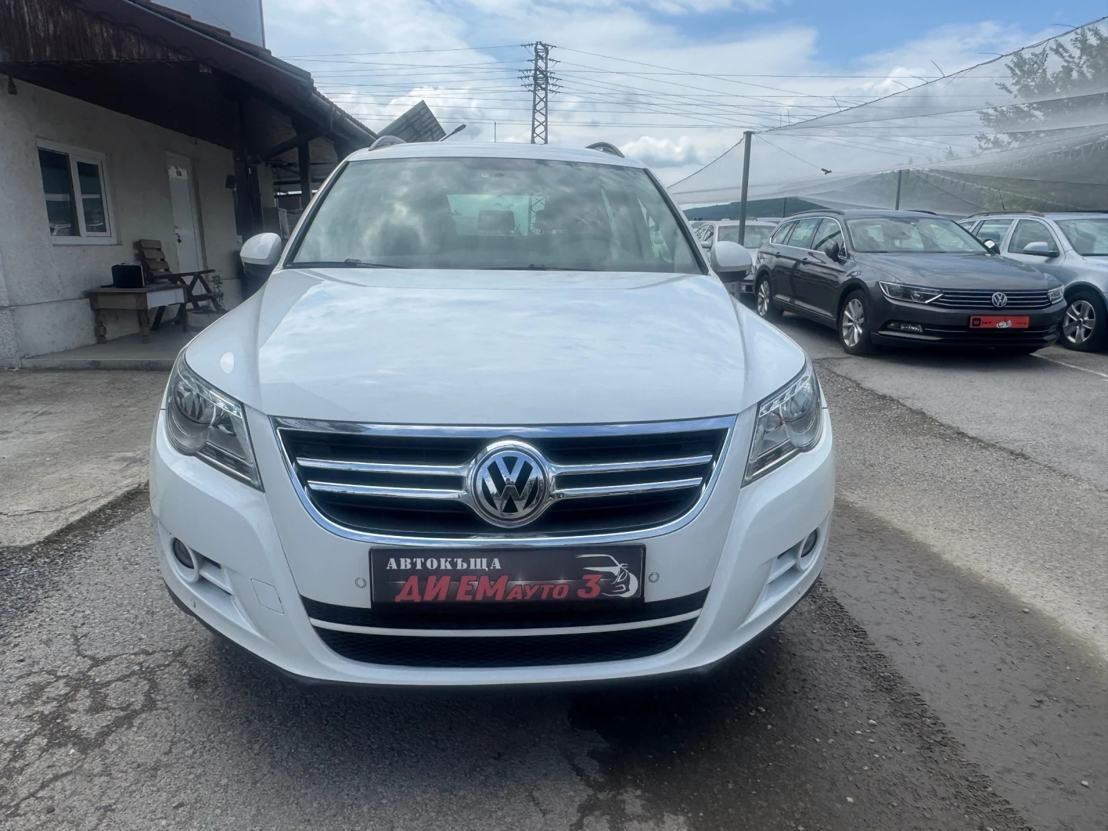 VW Tiguan 1, 4 бензин, снимка 3 - Автомобили и джипове - 54659180